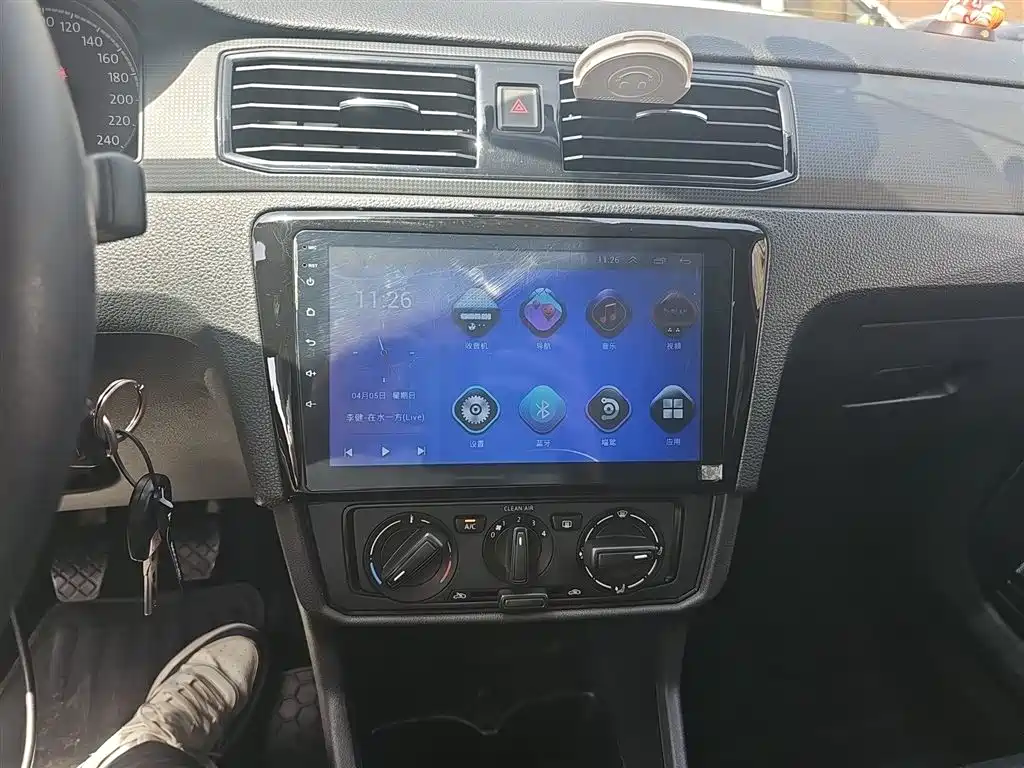 Volkswagen Santana 2016 1.6L Manual Trend Edition фото 13