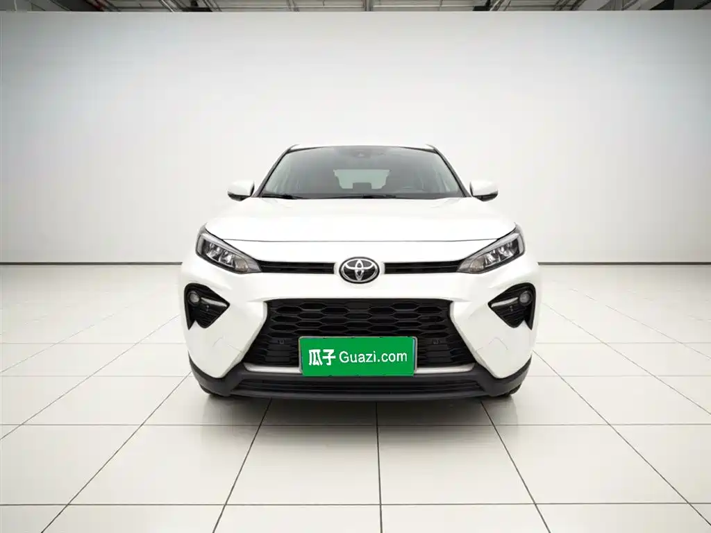 Toyota Wildlander 2020 2.0L CVT AWD Luxury Edition фото 3