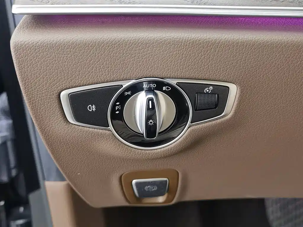 Mercedes-Benz E-Class 2022 Second Facelift E 300 L Fashion фото 21