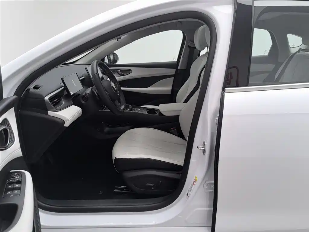 BYD Hai Bao 05 DM-i 2025 DM-i Smart Driving Edition 120KM Flagship фото 10