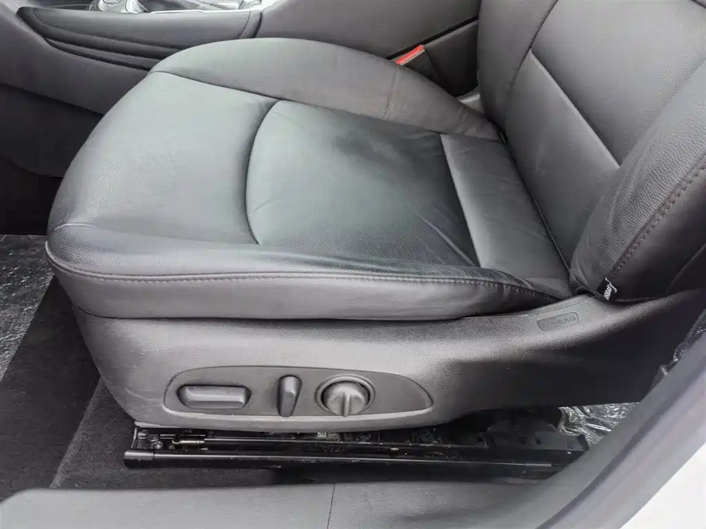 Chevrolet Malibu XL 2016 1.5T Dual-Clutch Ruichi Edition фото 20