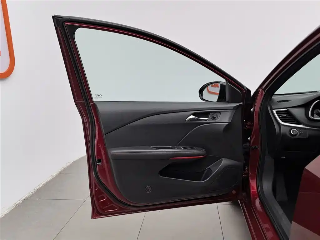 Chevrolet Monza 2020 Mild Hybrid RS 330T Automatic Smooth Edition фото 8