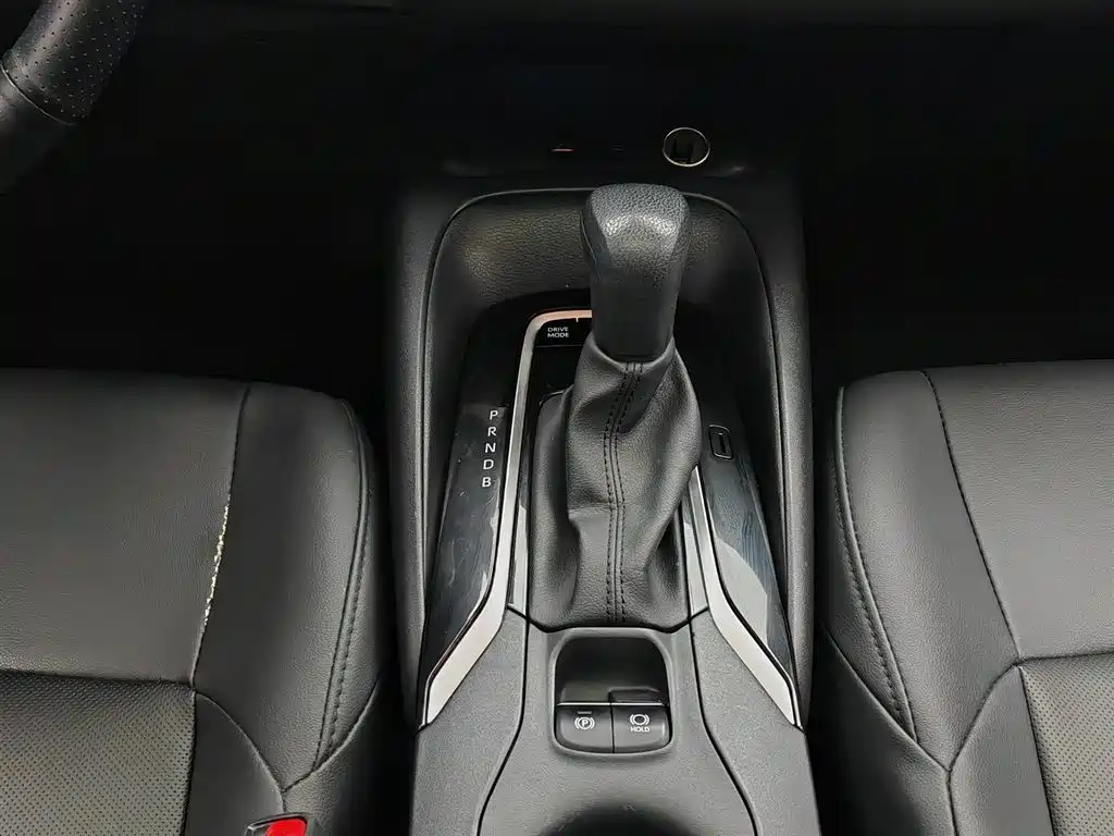 Toyota Levin 2019 Dual Engine 1.8H E-CVT Luxury Edition China V фото 13