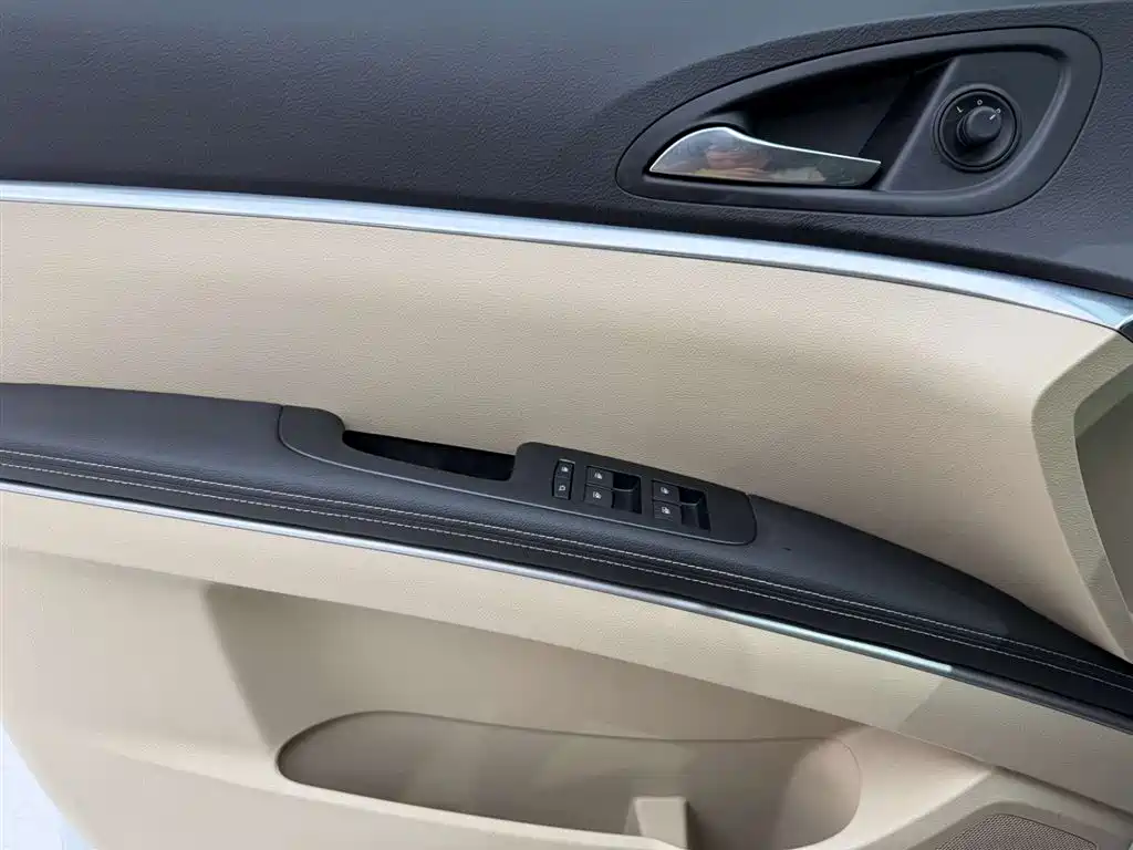 Buick GL8 2023 Facelift Land Business Class Luxury фото 21