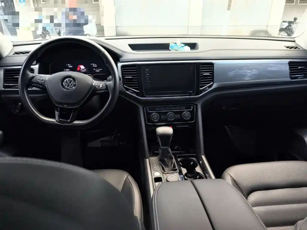 VOLKSWAGEN TOURANG