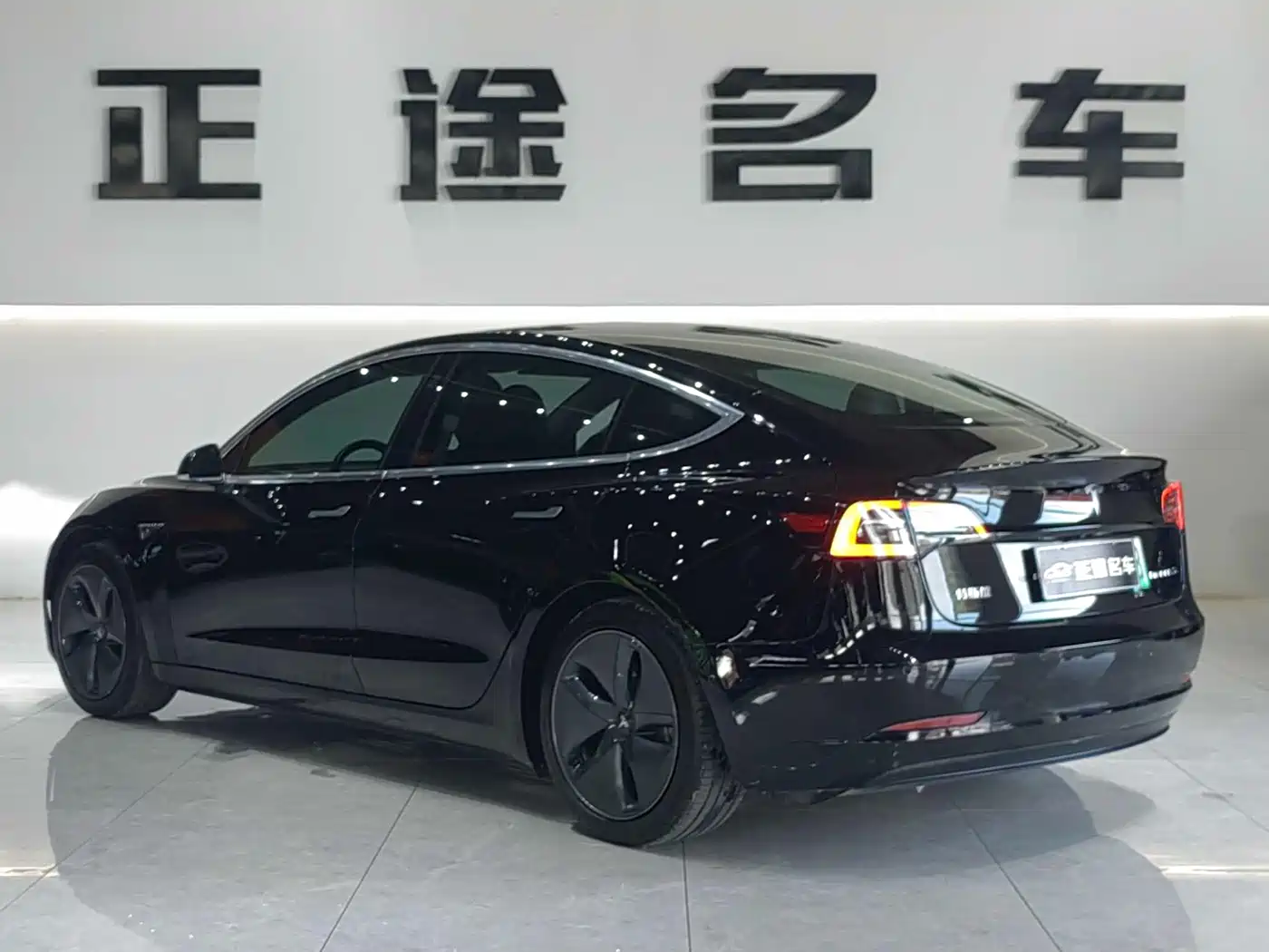 Tesla Model 3 2020 2019 Standard Range Rear-Wheel Drive Upgrade