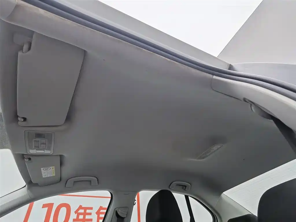 Volkswagen Bora 2018 1.5L Manual Fashion фото 14