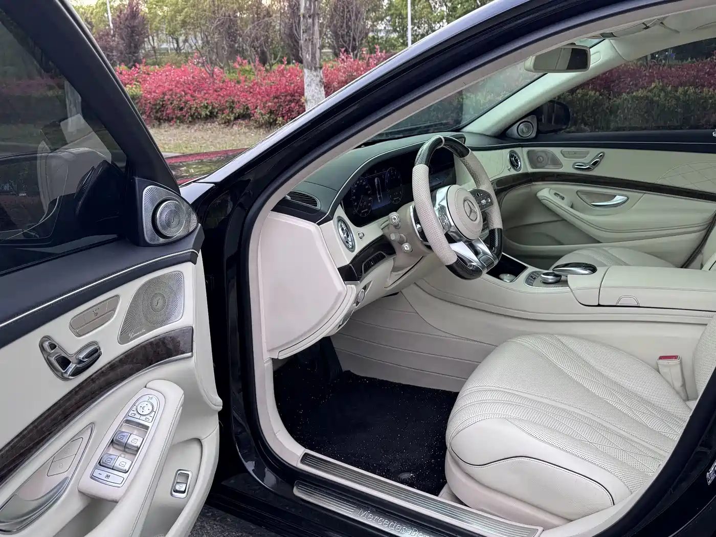 Mercedes-Benz S-Class 2016 S 320 L Luxury фото 14