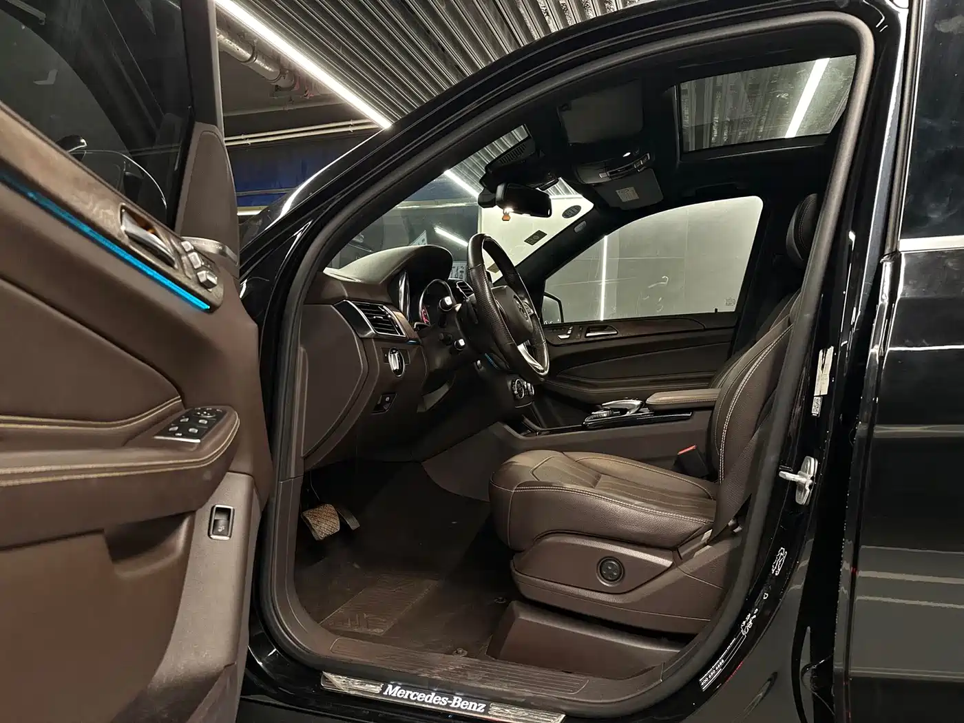 Mercedes-Benz GLE 2017 GLE 320 4MATIC Luxury фото 9