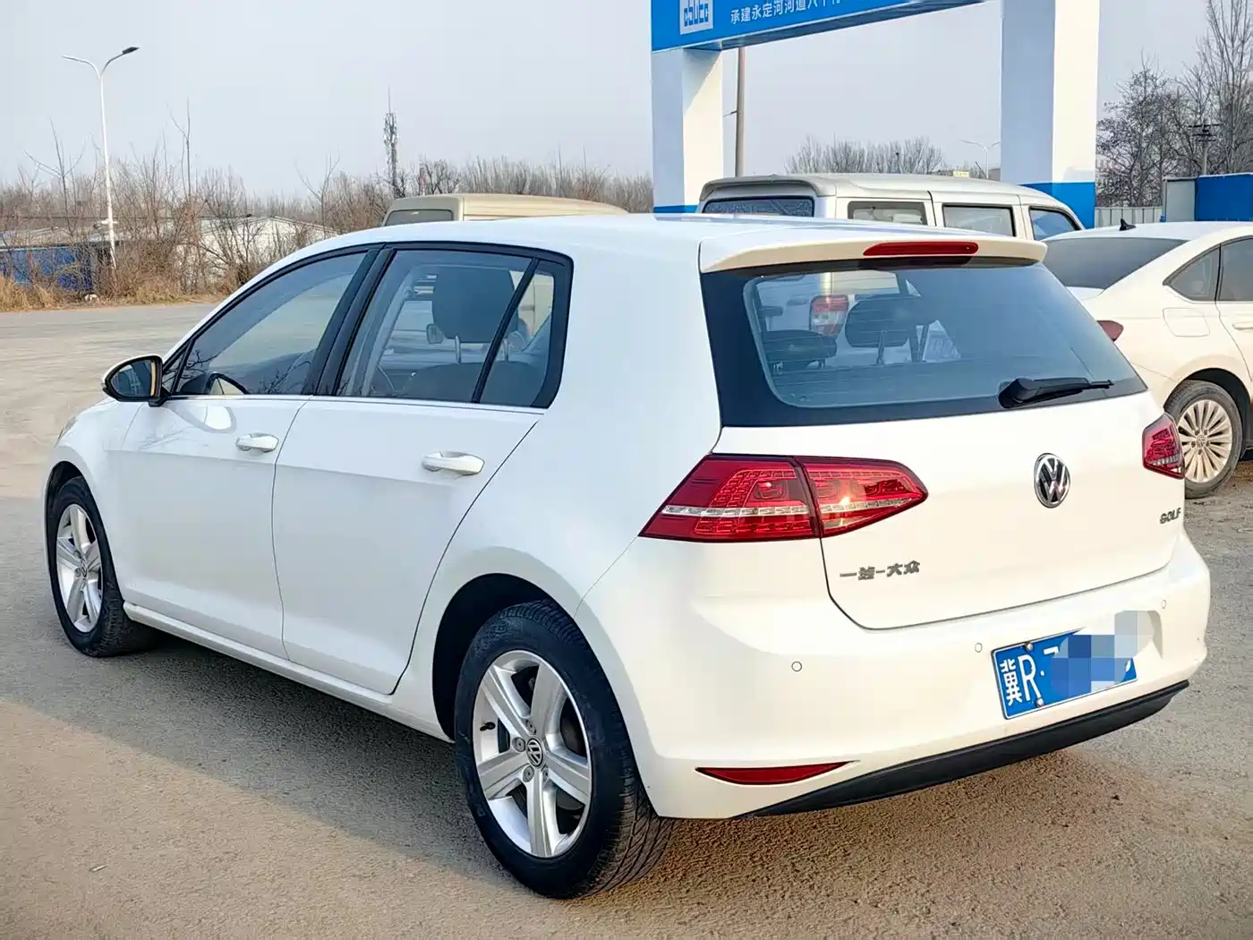 Volkswagen Golf 2015 1.6L Automatic Comfort фото 5