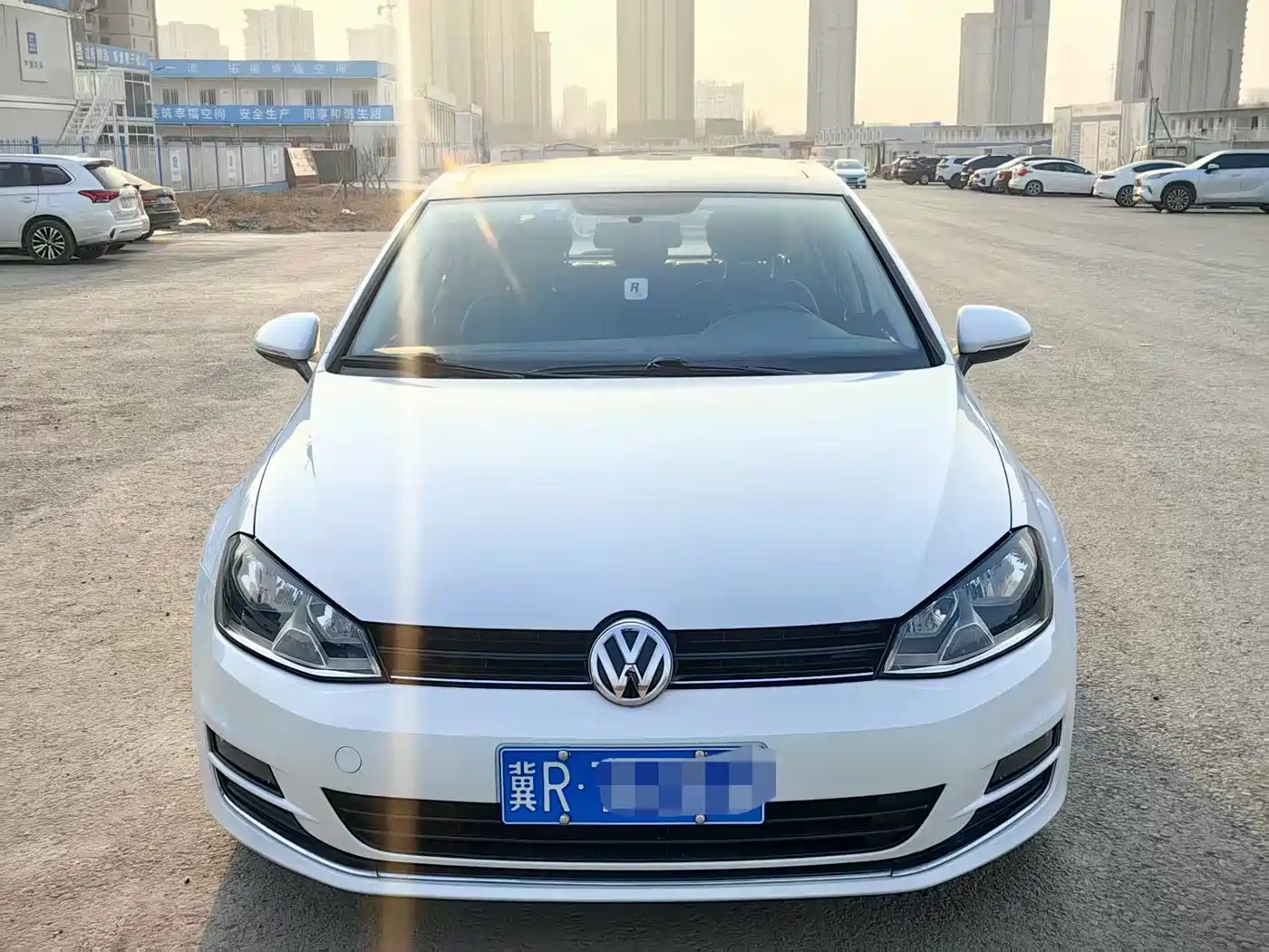 Volkswagen Golf 2015 1.6L Automatic Comfort фото 2