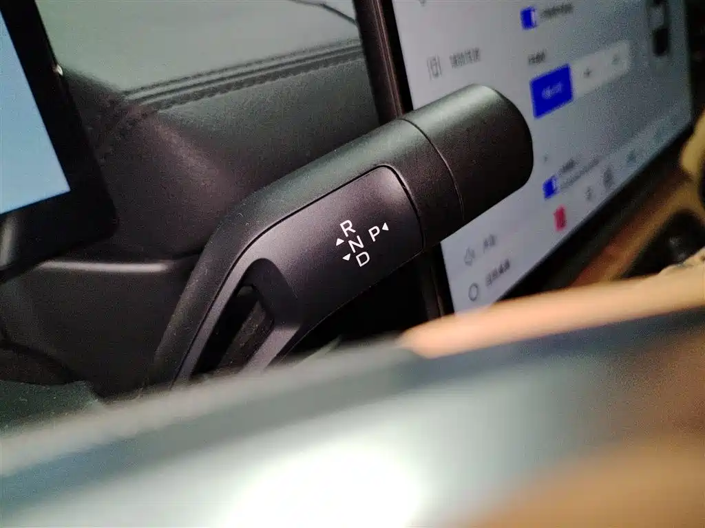 Geely Galaxy Galaxy A7 2025 EM-i фото 14