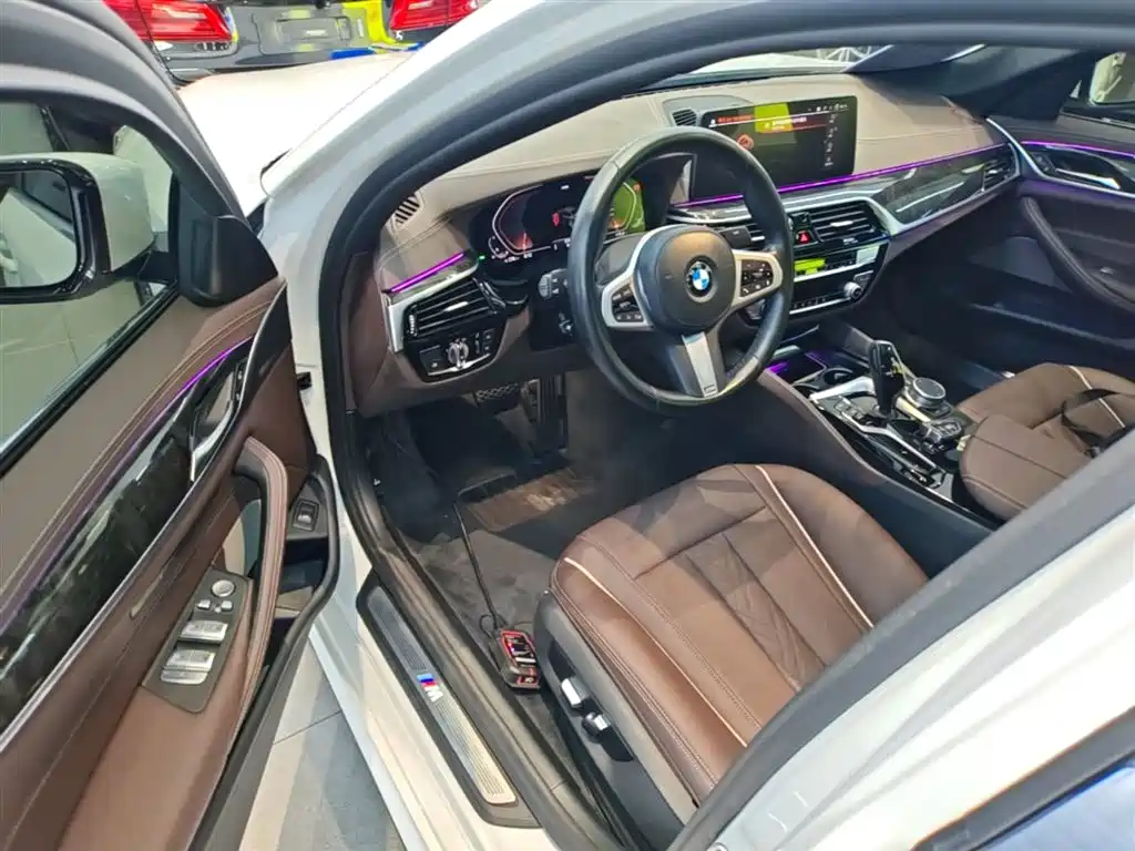 BMW 5 Series 2022 Facelift 525Li M Sport Package фото 16