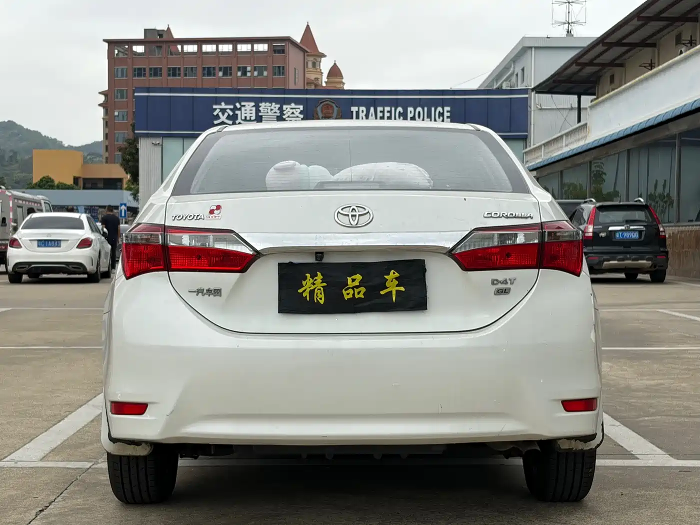 Toyota Corolla 2017 Facelift 1.2T S-CVT GL фото 8