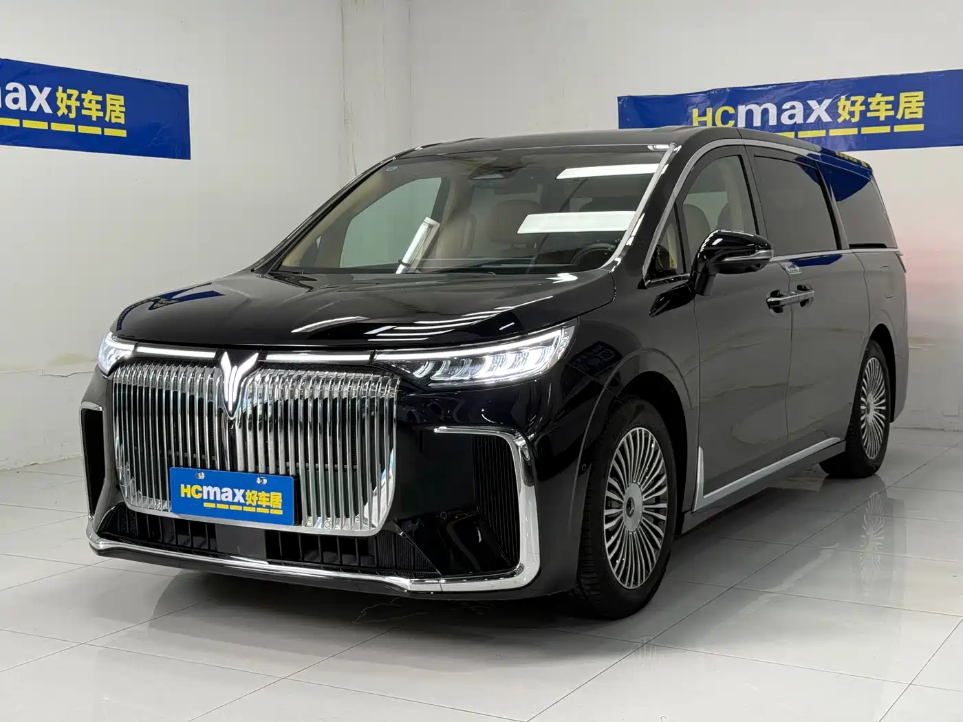 Voyah Auto Voyah Dreamer 2025 PHEV 4WD Kunpeng Premium Edition