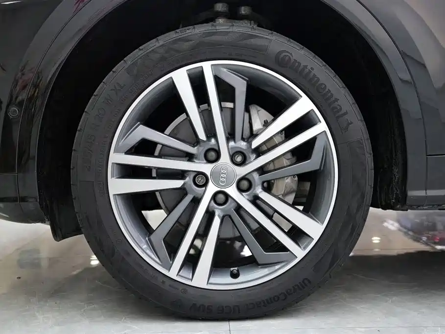 Audi Q5L 2020 45 TFSI Exclusive Fashion фото 5