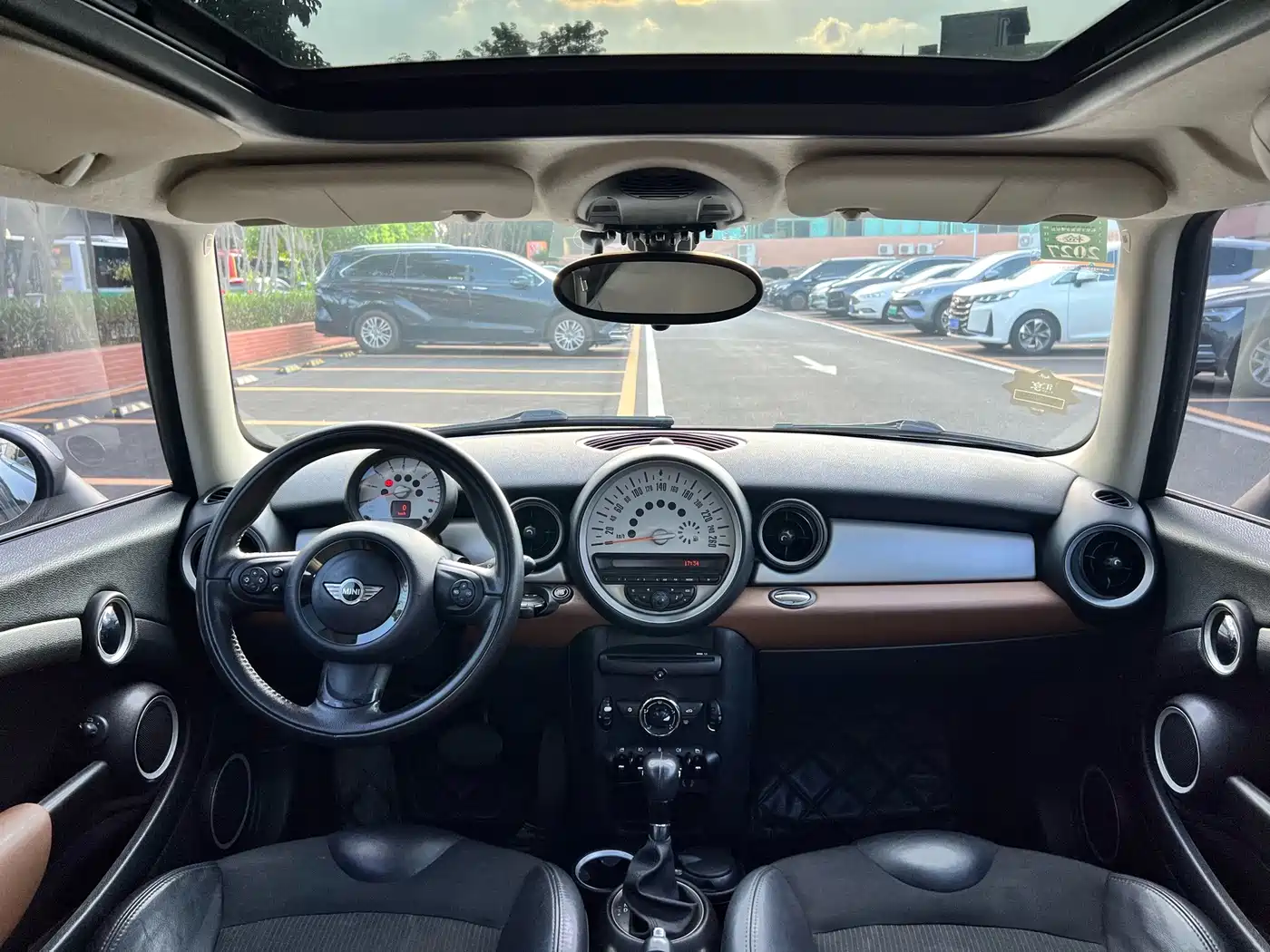 MINI MINI 2011 2011 1.6L COOPER Excitement