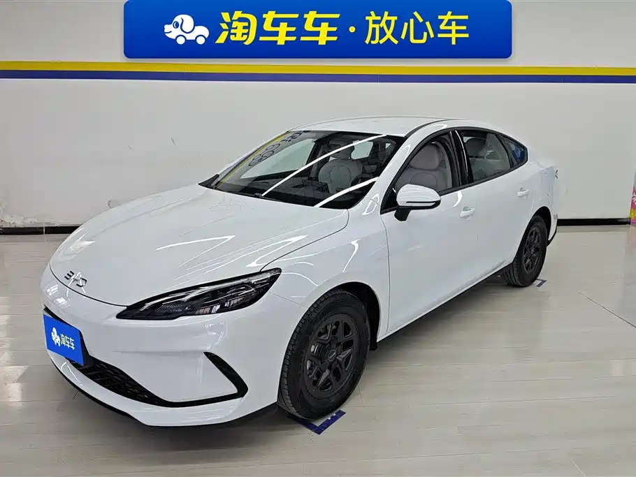 BYD Hai Bao 05 DM-i 2025 DM-i Smart Drive Edition 55KM Luxury