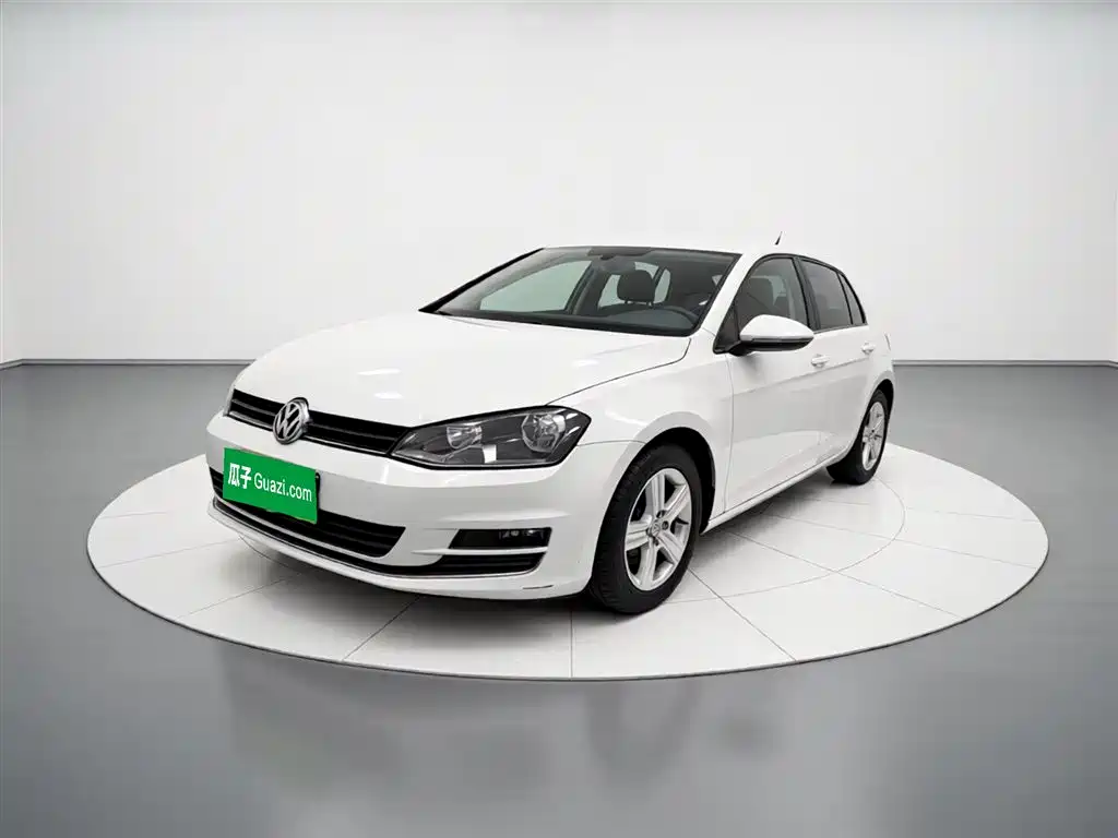 Volkswagen Golf 2014 1.4TSI Automatic Luxury фото 2