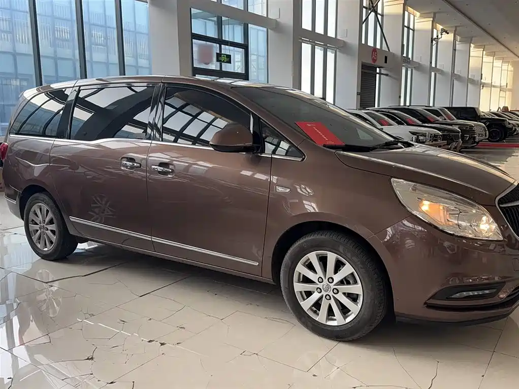 Buick GL8 2018 28T Luxury Model China VI фото 10