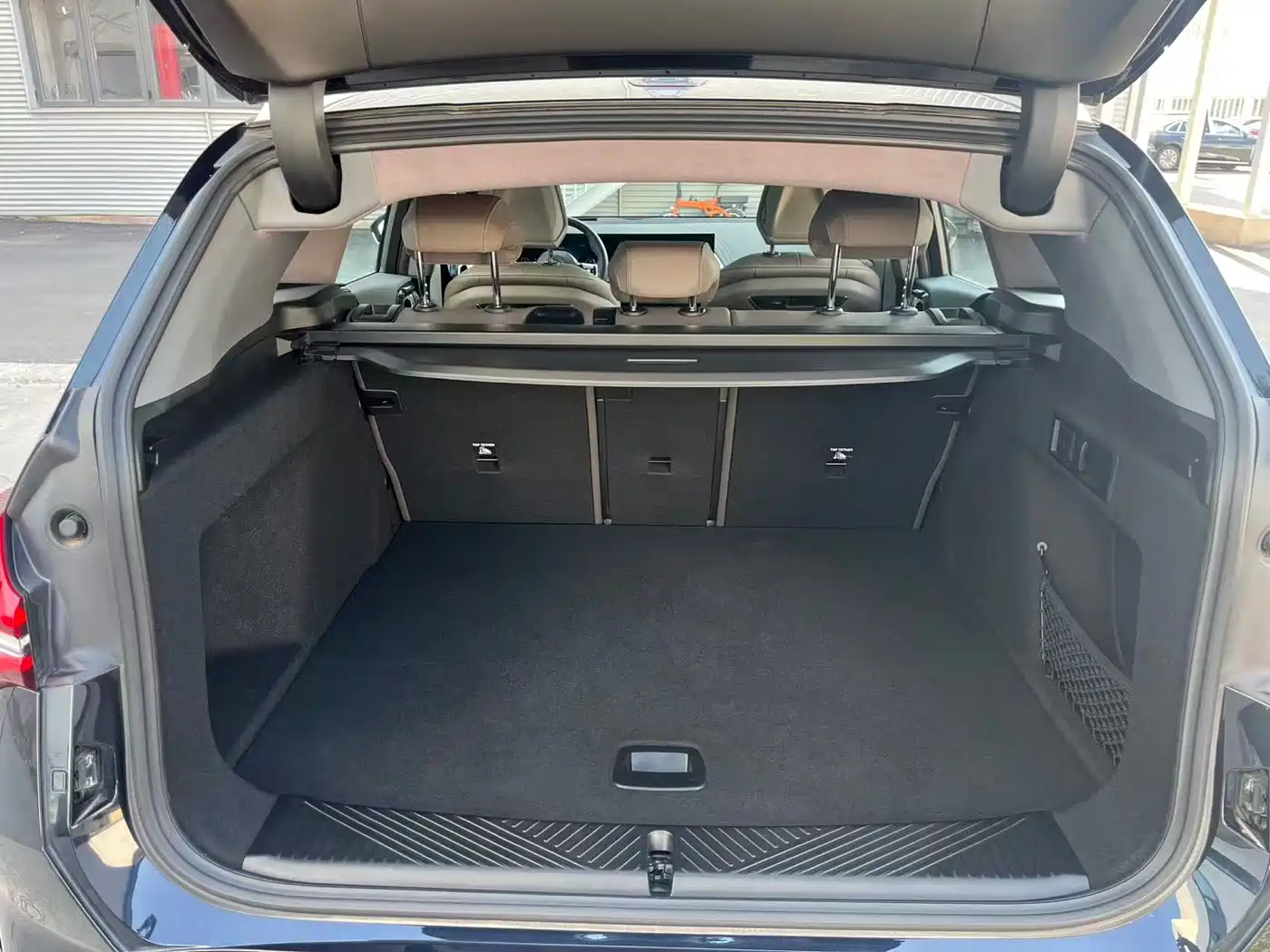 BMW X3 2025 xDrive30L Premium M Sport Package фото 30