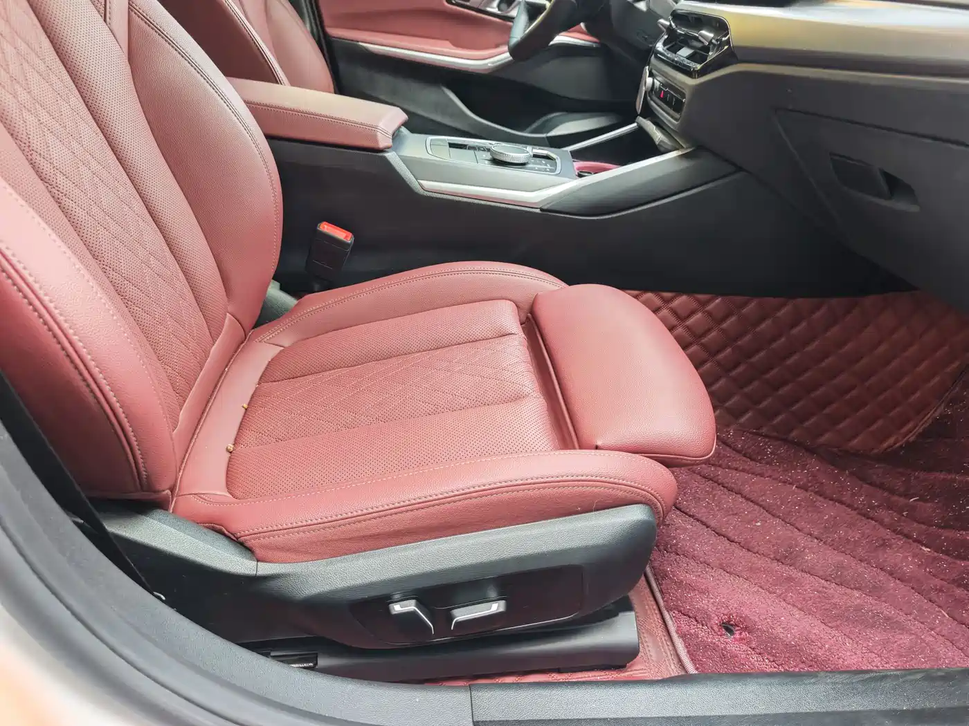 BMW i3 2025 eDrive 35 L фото 13