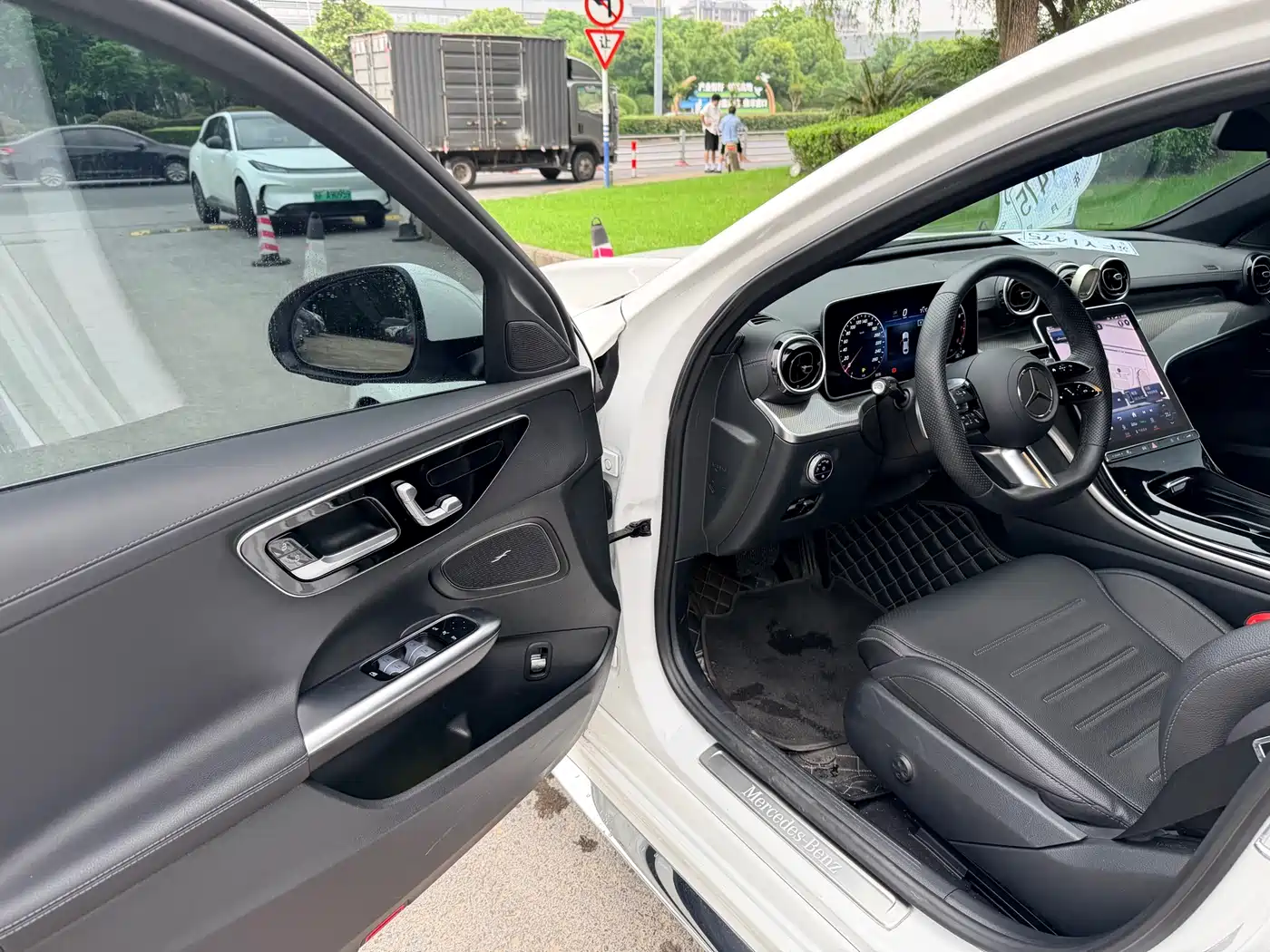 Mercedes-Benz C-Class 2023 C 260 L Sport фото 9