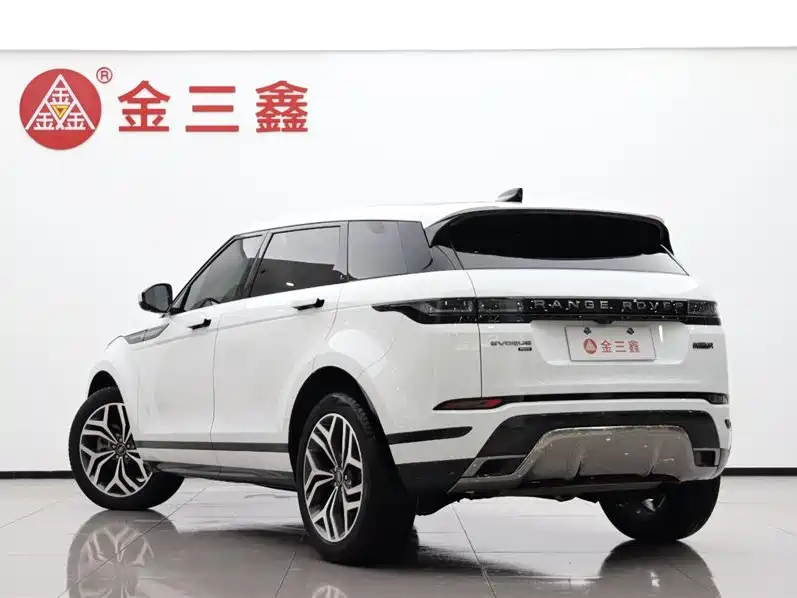 Land Rover Range Rover Evoque 2023 Range Rover Evoque L 249PS Luxury Edition фото 4