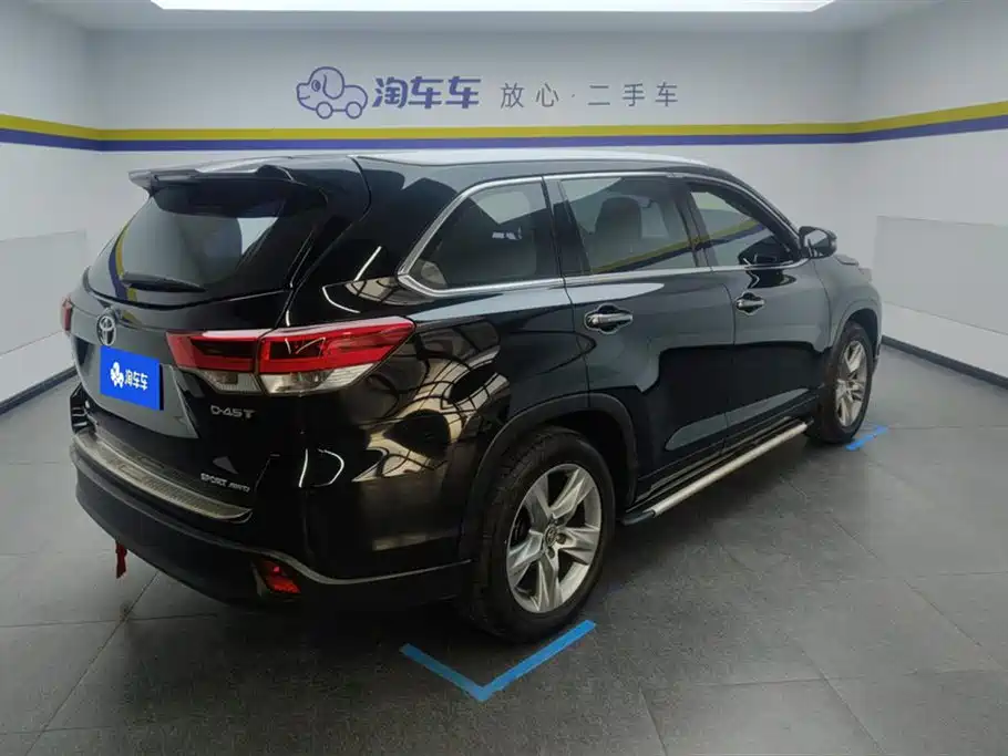 Toyota Highlander 2018 2.0T 4WD Luxury 7-seater (China V) фото 3