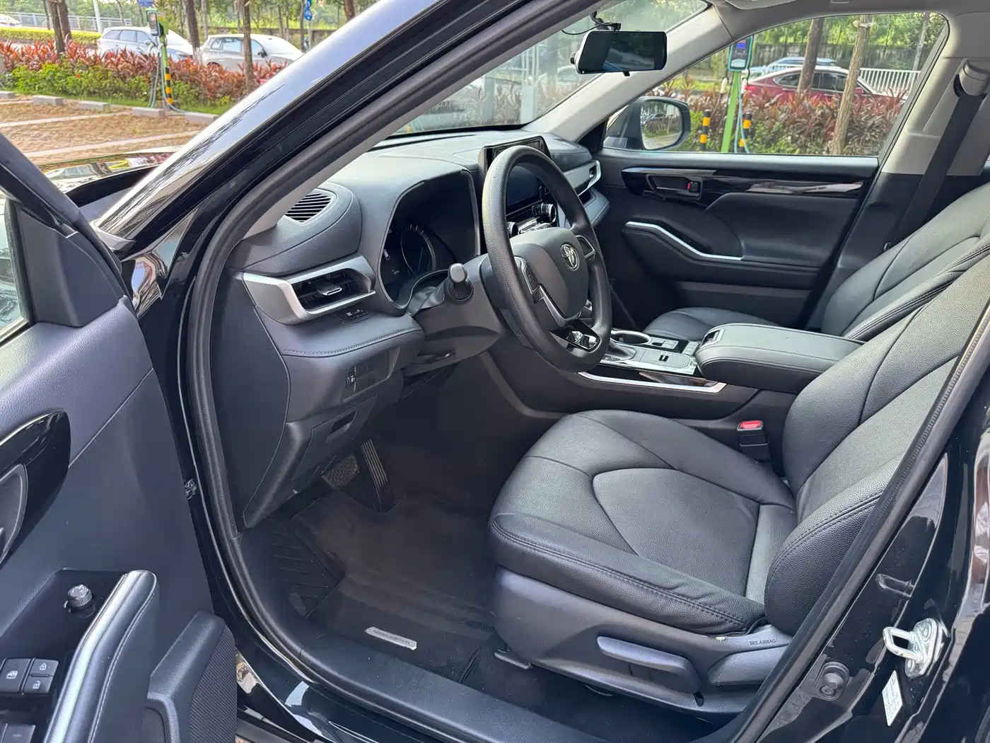 Фото 5 - Toyota Highlander