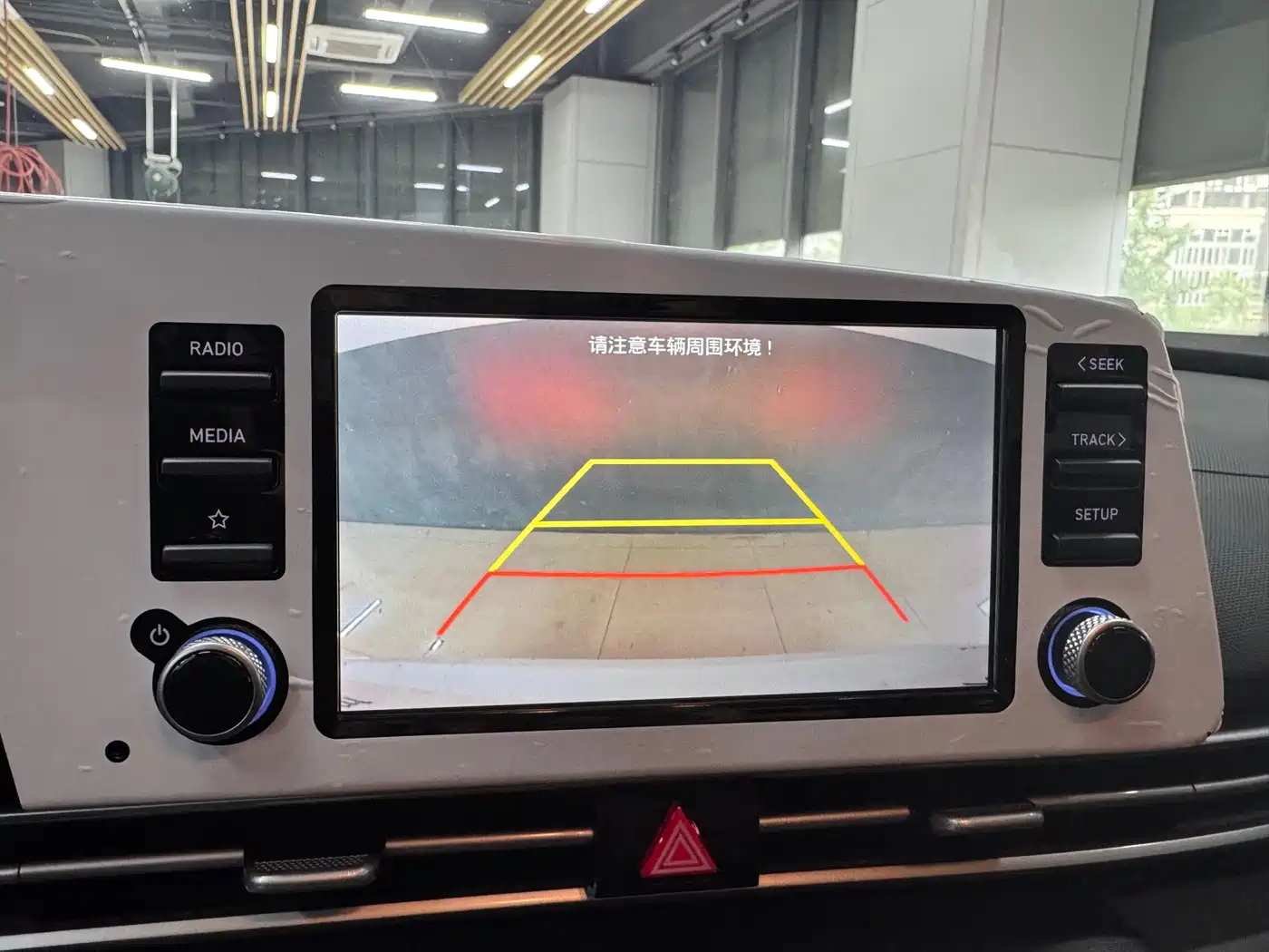 Hyundai Elantra 2023 1.5L CVT GLX Elite Edition фото 19