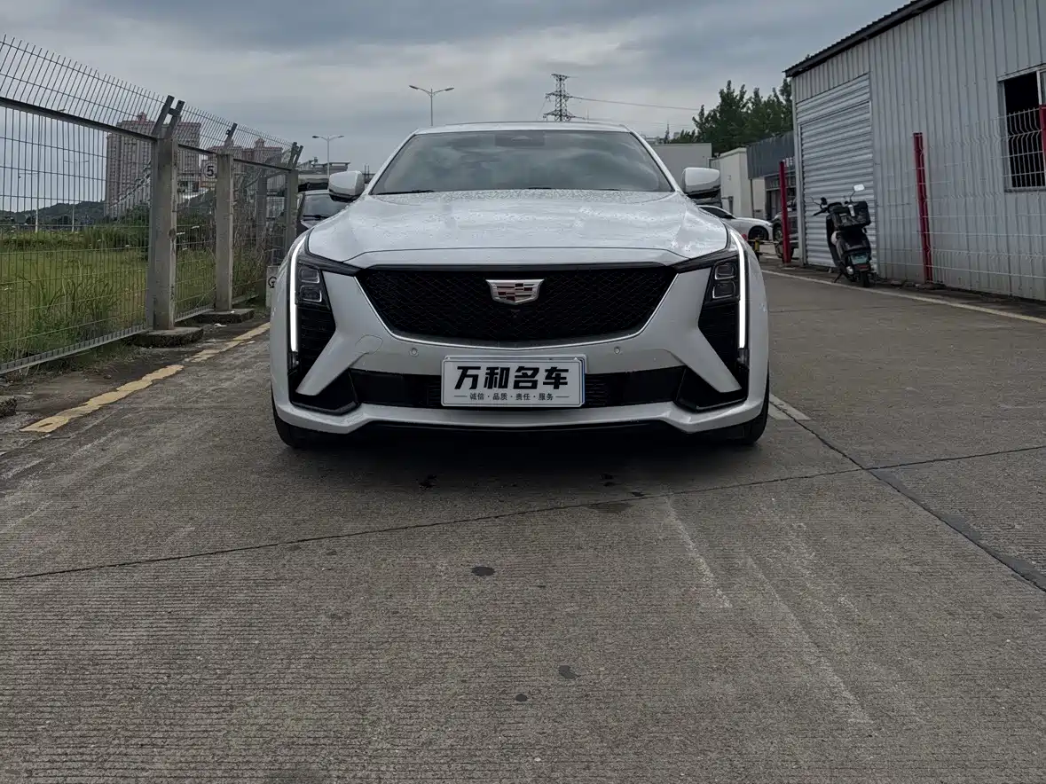 Cadillac CT5 2024 28T Premium фото 2