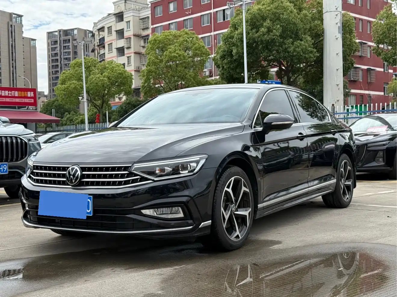 Volkswagen Magotan 2023 2 Million Units Anniversary Edition 330TSI DSG Leading Type
