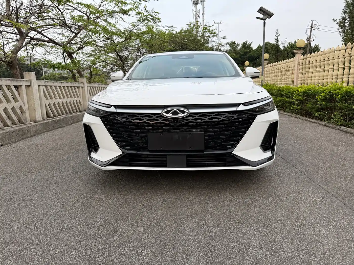 CHERY ARRIZO 8