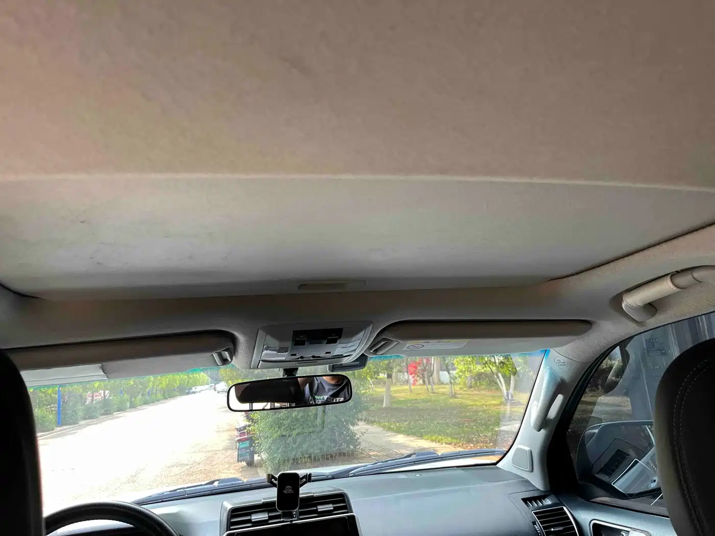 Toyota Prado 2019 3.5L Automatic TX-L Zunxiang Edition фото 23