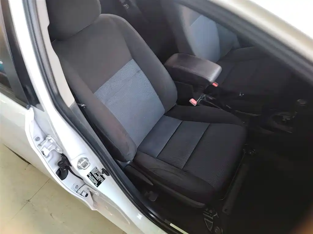 Toyota YARiS L Zhi Xuan 2019 1.5E CVT MeiDong Edition China VI фото 25