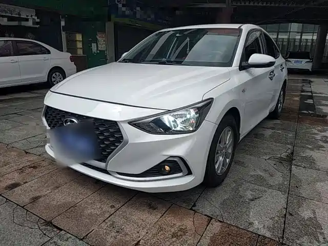  Hyundai Elantra 2018 1.6L Automatic Pleasing Edition GL China VI