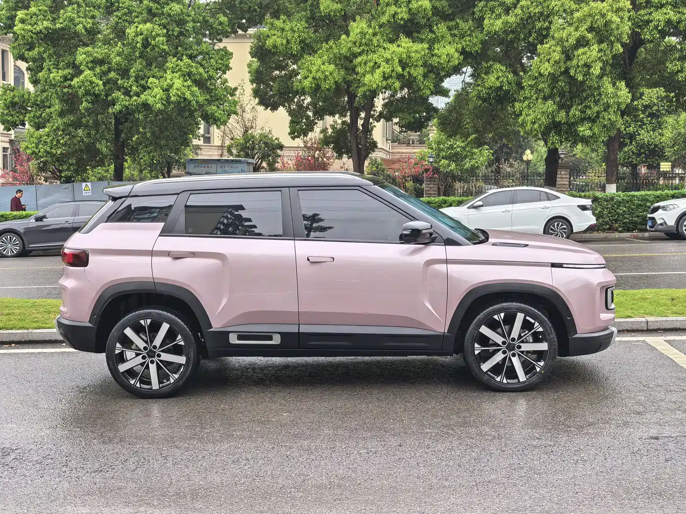 GEELY AUTOMOBILE GEELY ICON