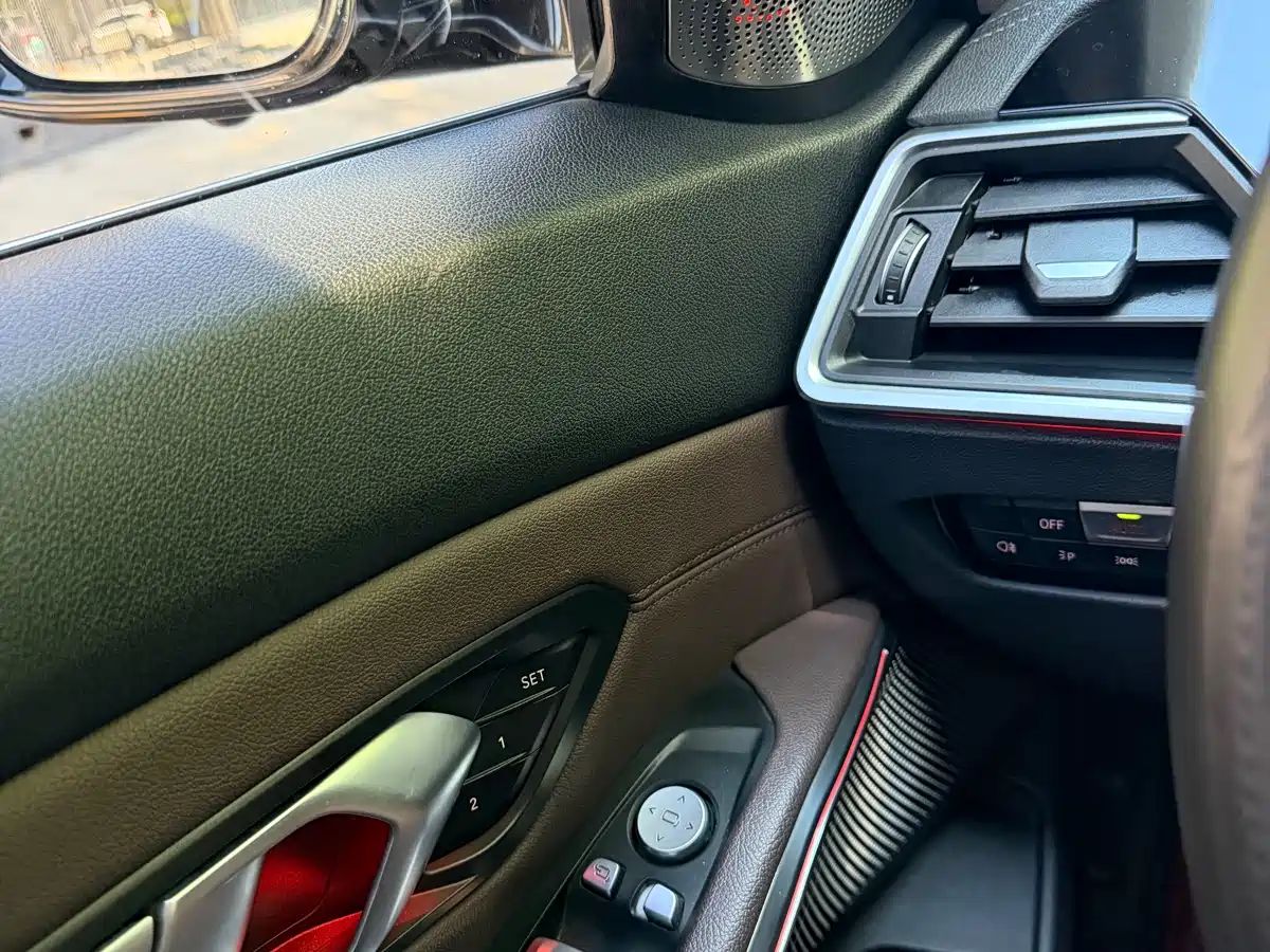 BMW 3 Series 2021 320Li M Sport Package фото 11