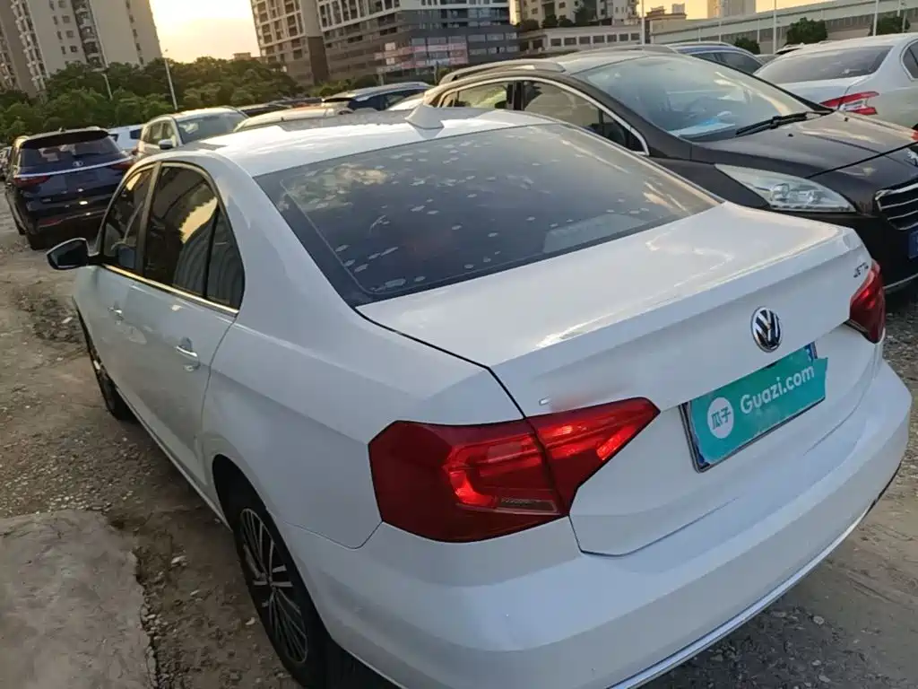 Volkswagen Jetta 2019 2019 Dream Edition 1.5L Auto Comfort