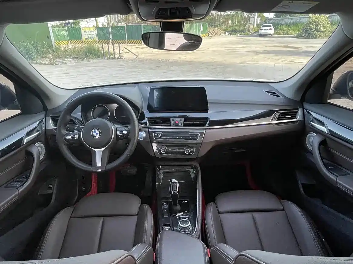 BMW X1 2022 sDrive20Li Premium фото 5