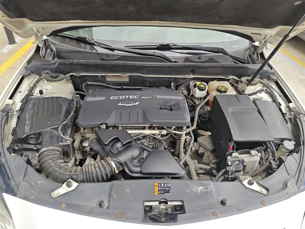 Chevrolet Malibu 2014 2.0L Automatic Luxury фото 16