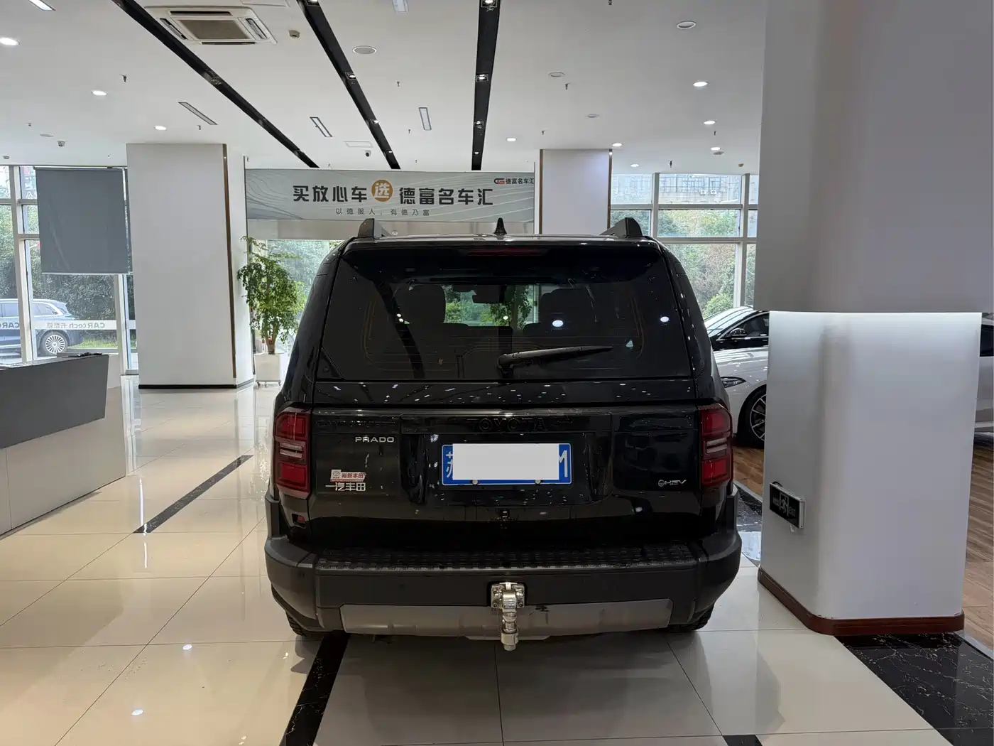Фото 9 - Toyota Prado