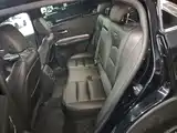 Photo 13 - Cadillac XT4