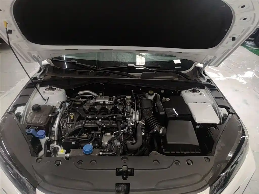 Changan Eado 2026 2025 Blue Whale 1.5T 500Bar Premium