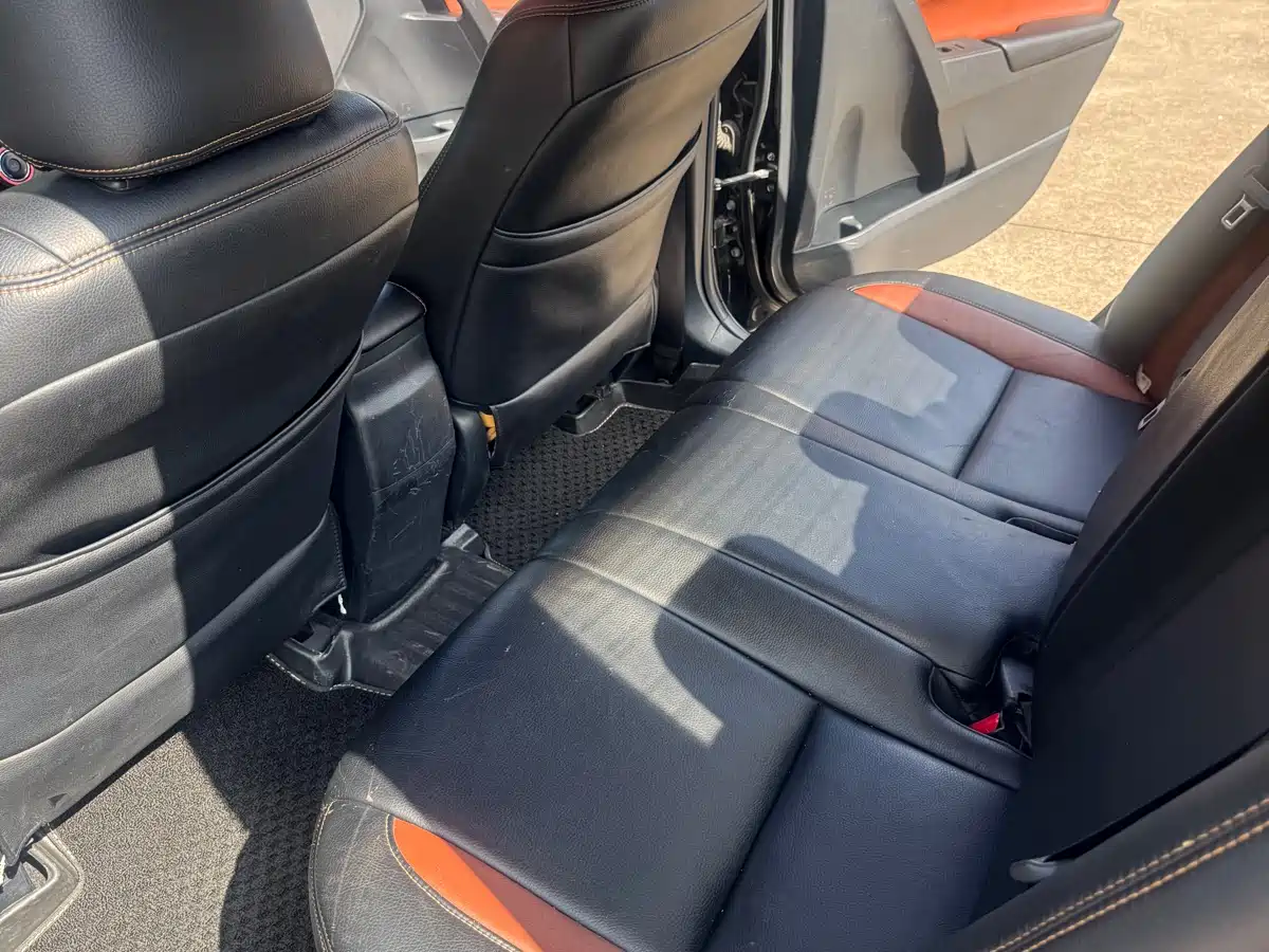 Toyota Levin 2014 1.6G CVT Elite Edition фото 12