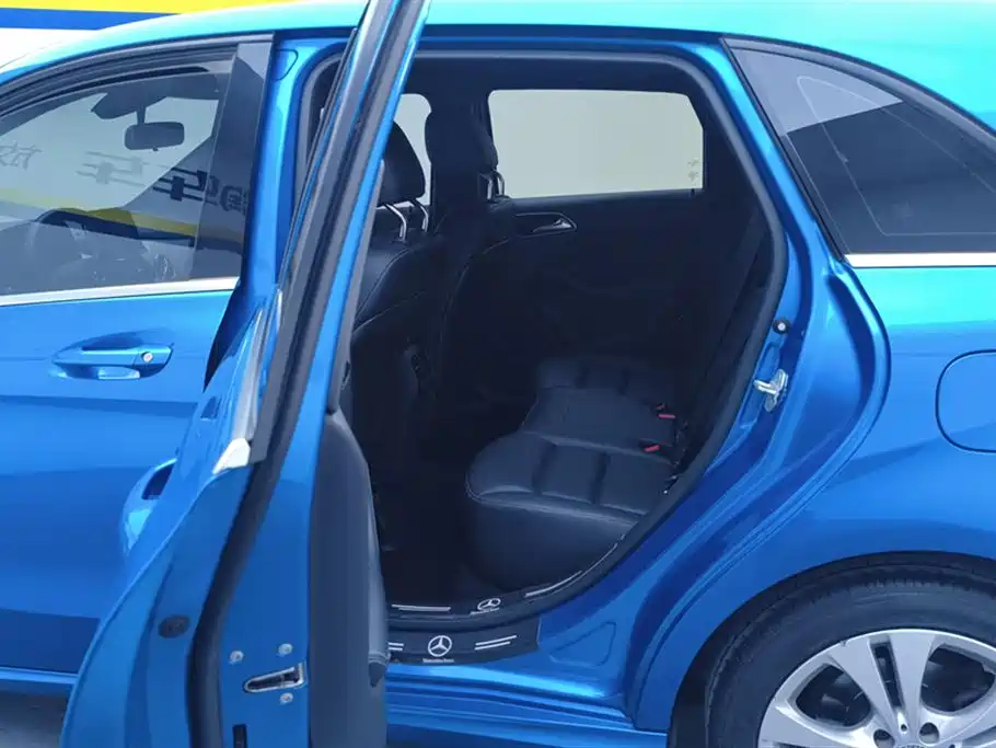 Mercedes-Benz B-Class 2015 B 200 Style фото 11