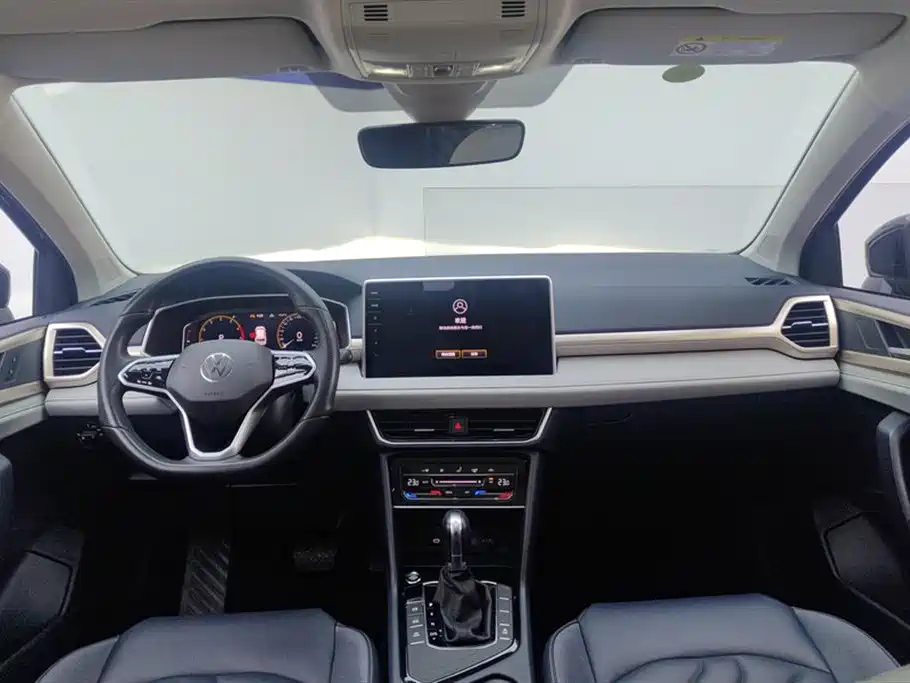 Volkswagen Tharu 2023 300TSI 2WD Full Moon Edition фото 12