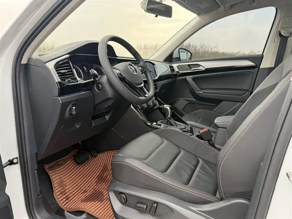 Volkswagen Tayron 2019 330TSI 2WD Luxury China VI фото 15