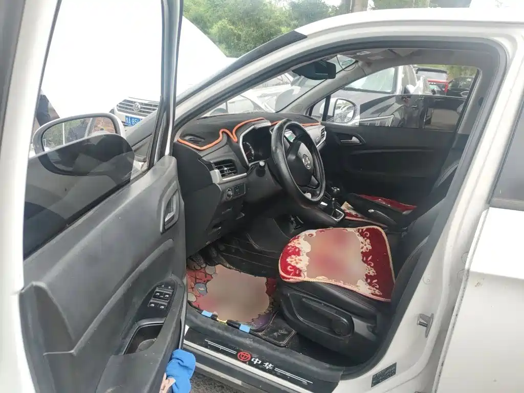 Zhonghua V3 2020 2020 1.6L Manual Classic Edition